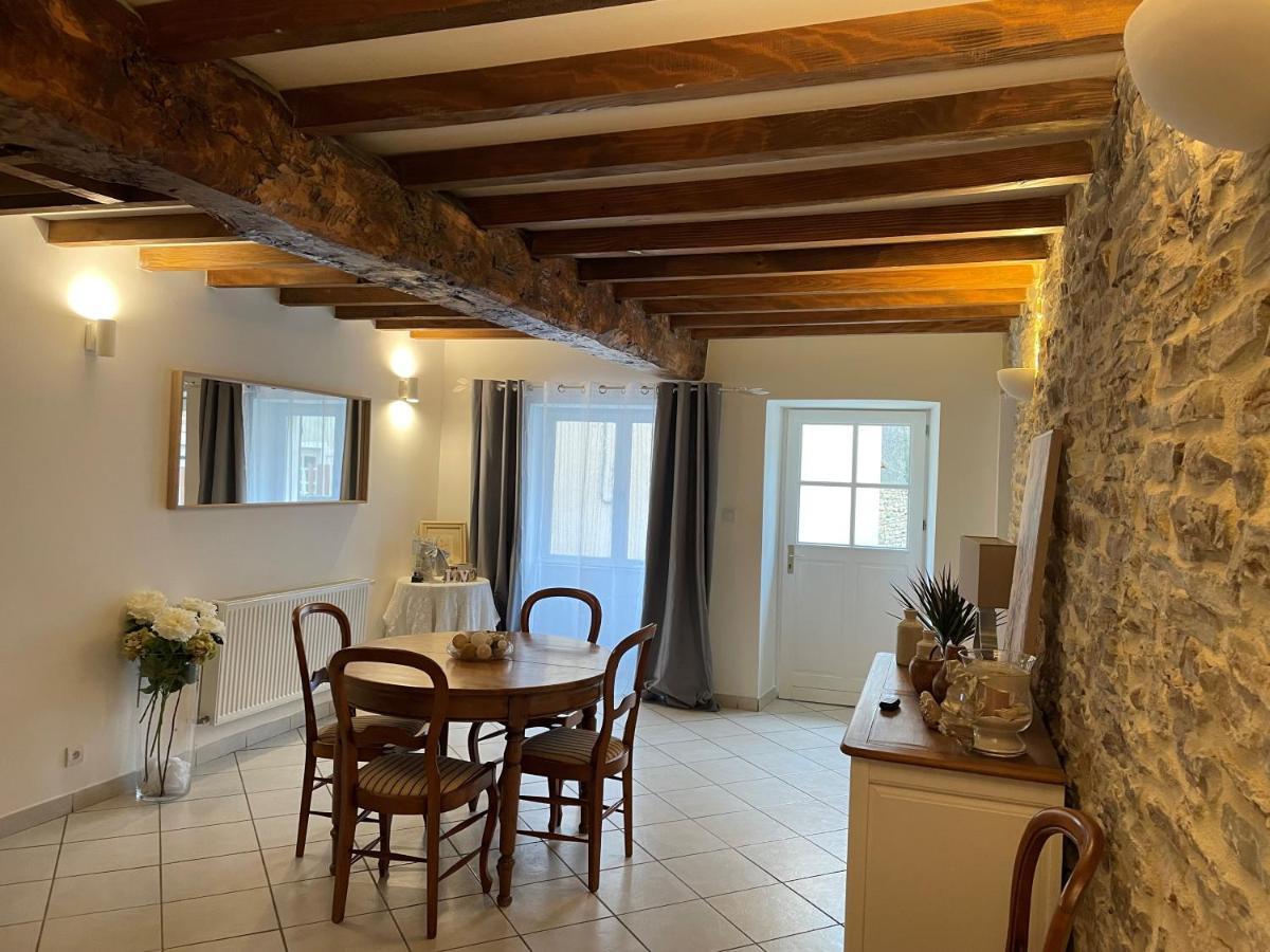 Les Glycines Villa Hieres-Sur-Amby Exterior photo